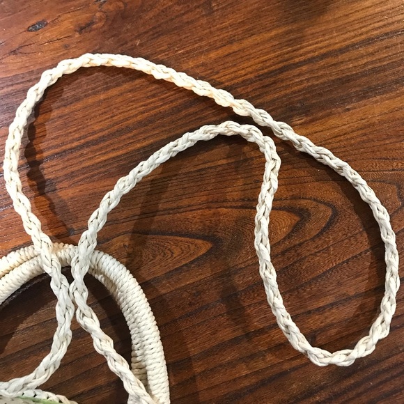 ☀️SOLID & STRIPED Rattan Handbag - Picture 5 of 9